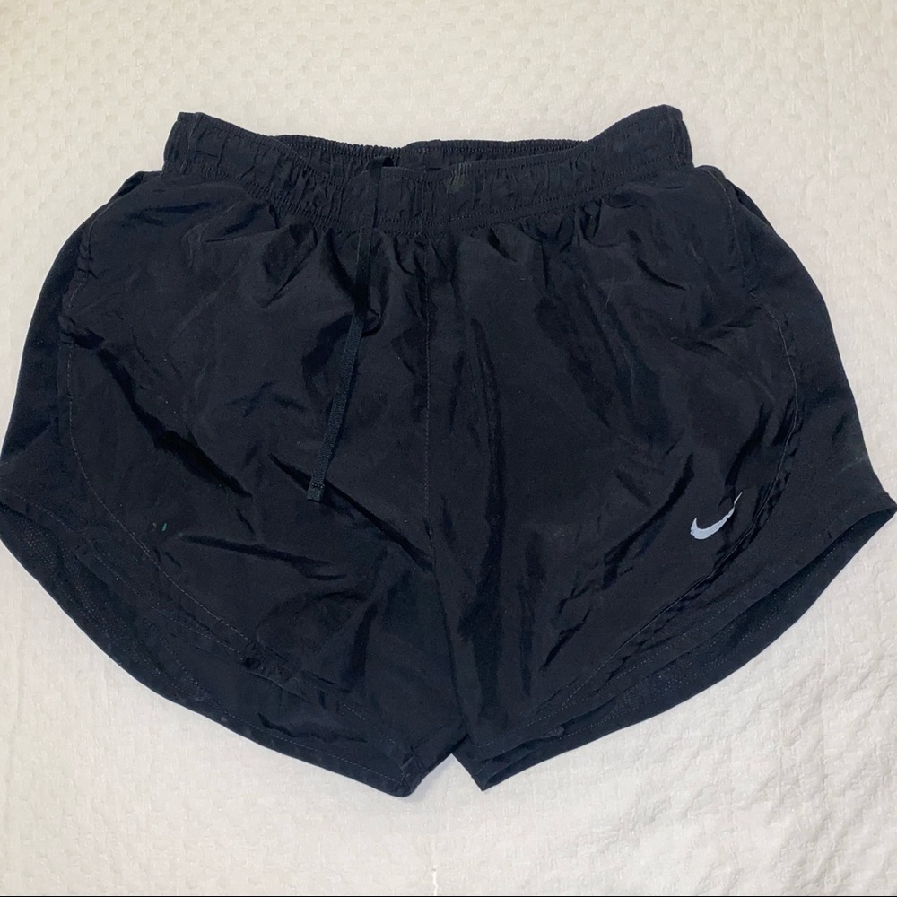 Nike Tempo Shorts size medium